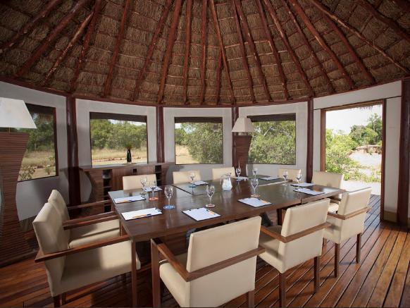 Ngerende Island Lodge (Adults Only) Масаи-Мара Экстерьер фото